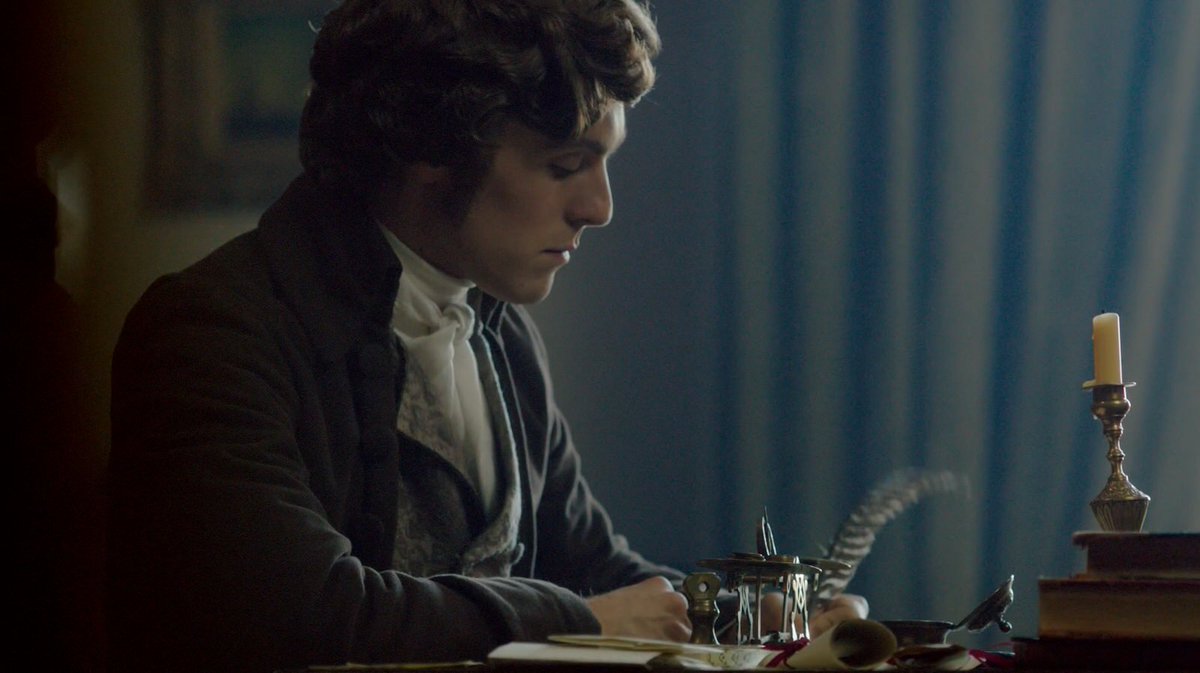 #TophatTricornTuesday. Well, well, it seems yesterday's quiz was too easy for you. While others dutifully stayed at home and payed their taxes to the King, Captn #Poldark did otherwise and had to hastily remove himself to... Virginia. (Pictures: S1 Ep1)