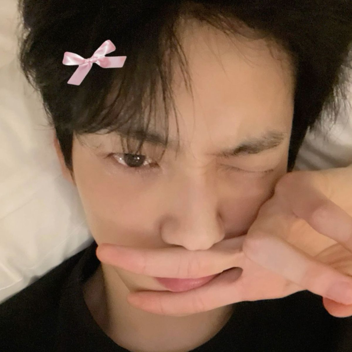 nshmraella's tweet image. hiii i&apos;m ella &amp;amp; i&apos;m looking for #moots !        

♡ she/her | esfj | 
♡ multistan! 
♡ ults: enha, lsfrm, illit, txt, ive, bts, aespa, skz, nwjns 
♡  all fandoms welcome ୨ ♡ ୧ 
♡ not new to #stantwt / #kpoptwt / #entwt 

♡ / ↻ to spread &amp;amp; comment to be moots&amp;lt;3