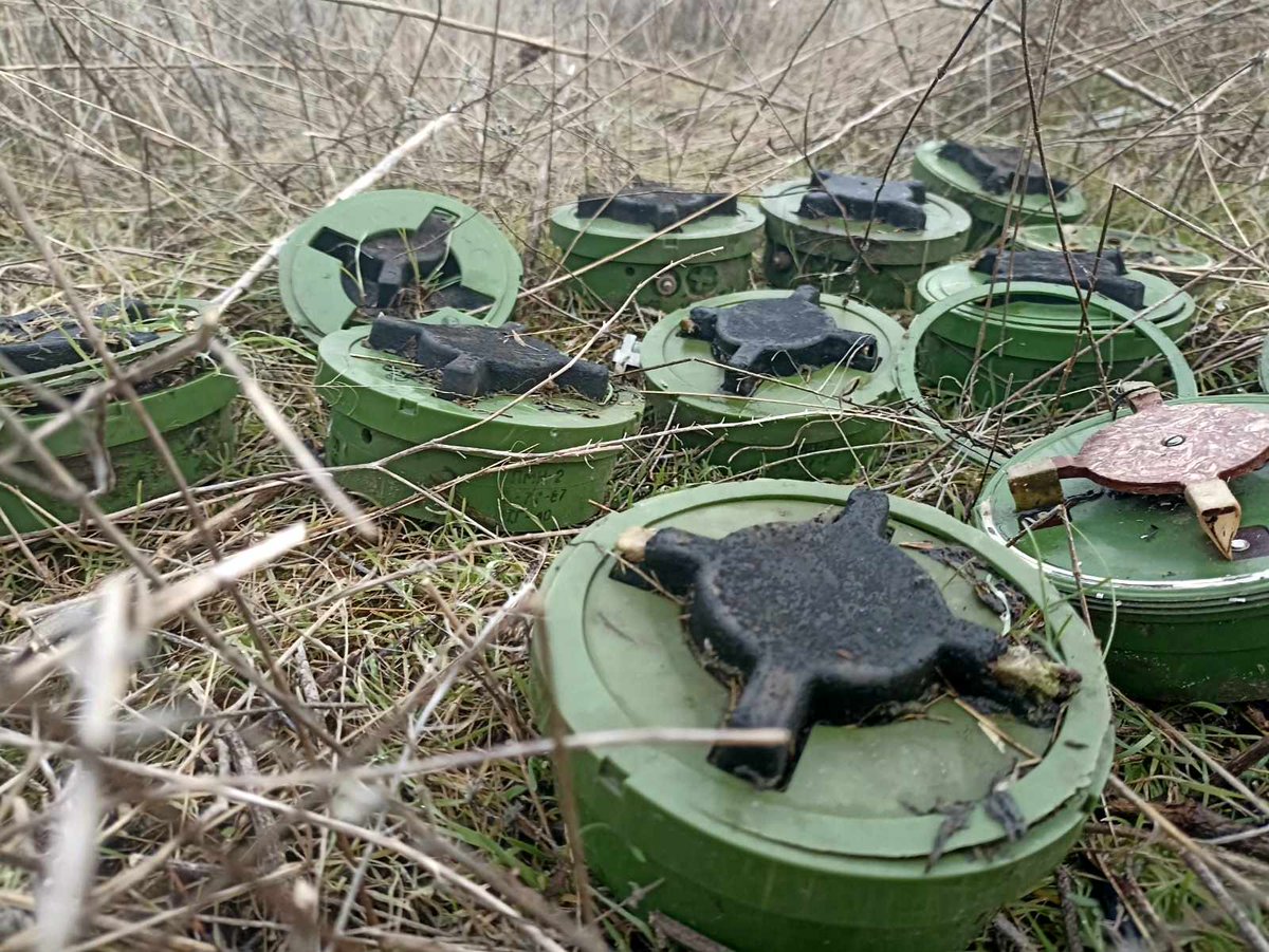 Is there any suppliers of boots in Ukraine? We have had some new volunteer sappers joined, local lads doing their training. 

They need some decent quality boots if anyone can help? 

Please reach out to me.. thank you!

#Ukraine #NAFO #Fellas