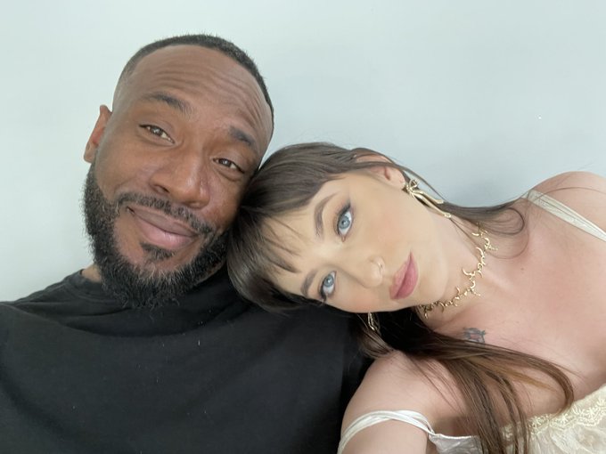 YESSSSSS @1JovanJordanXXX https://t.co/GFpDXzblMw<a class="tags" href="/tag/1jovanjordanxxx">@1jovanjordanxxx</a><a href="/tag/mvsales"class="tags"><span>#mvsales</span></a>