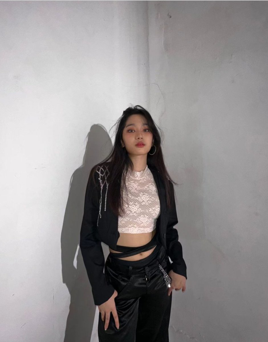chxmlxv's tweet photo. sm ex trainee Tiffany idanawang https://t.co/vXuwzpof4F
