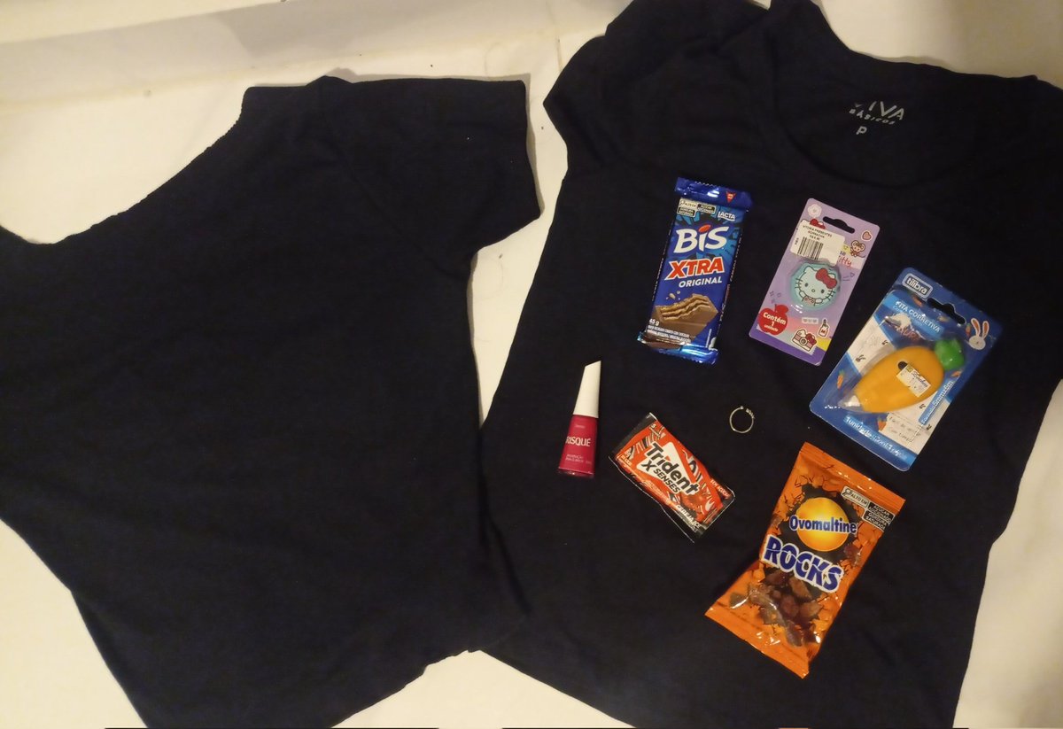 forgottengirrl's tweet photo. adivinhem quanto paguei
(parte da minha duo com colar e minha parte com blusa) https://t.co/rcK8xYZt35