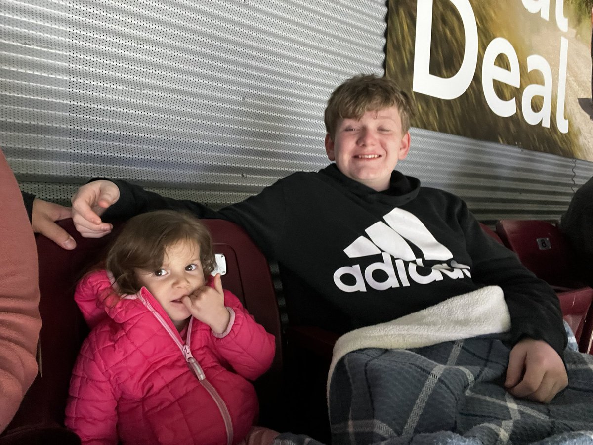 SMFAdventures's tweet photo. How about a puck or a pic with Cocoa, @TheHersheyBears we came from Millersville for spring break game. #singlemomfamilyadventures  Section 203 H 1-5 https://t.co/fRRqR0eWkJ