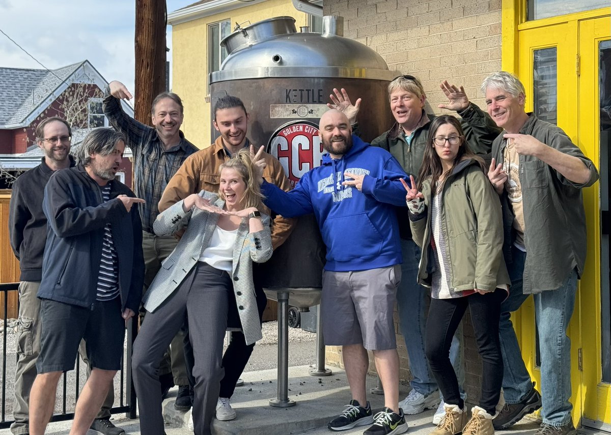 Jasmin Schönzart tweet media