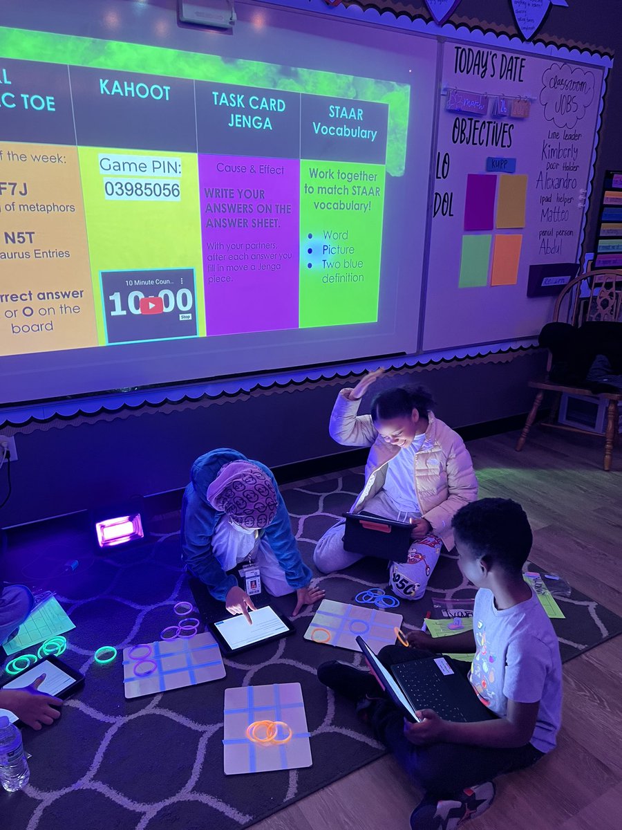 LET’S GLOW 🌟 It’s the brightest time of the year - 4th grade RLA bootcamp time!! <a href="/AikinEagles/">Aikin Eagles</a> @RLAinRISD #RISDWeAreOne