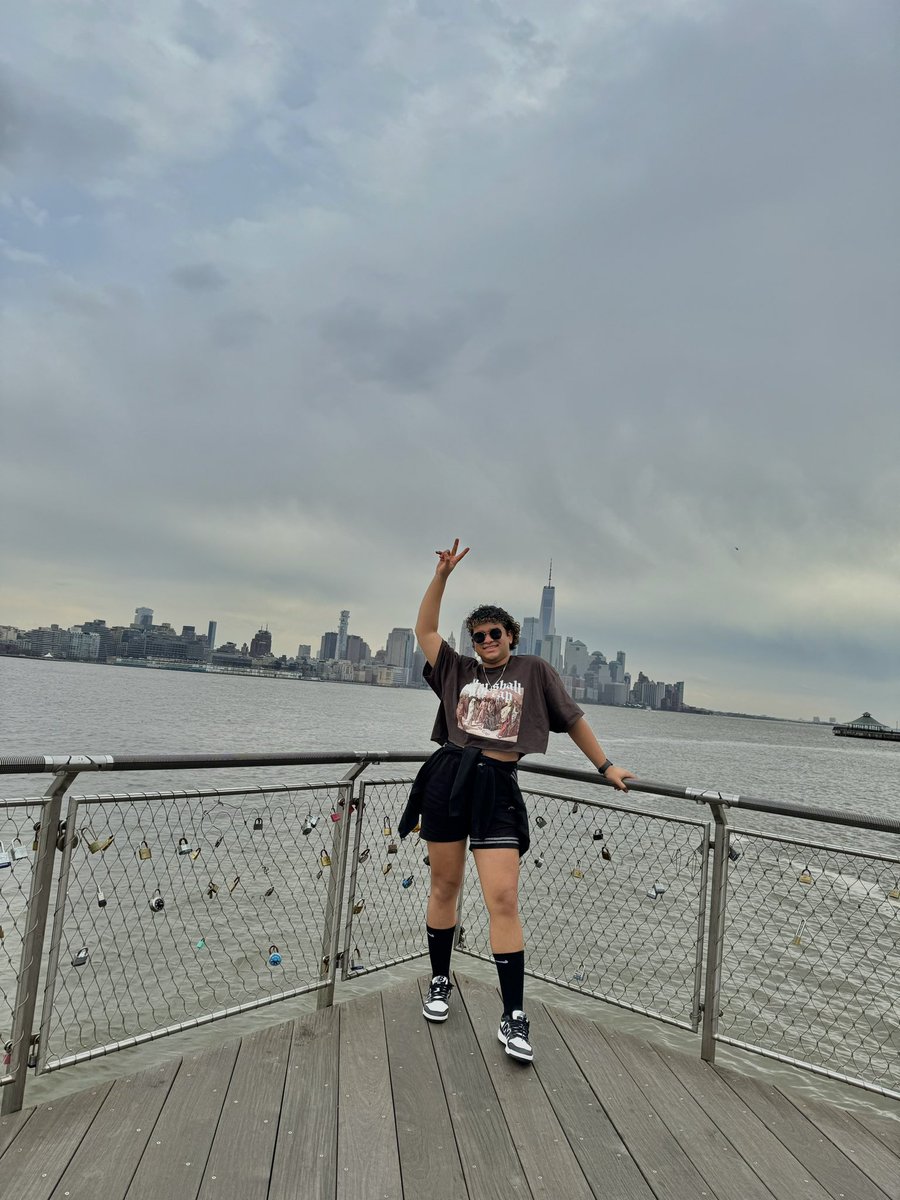 briansmith_05's tweet image. 🫠, 

📍Pier C Park