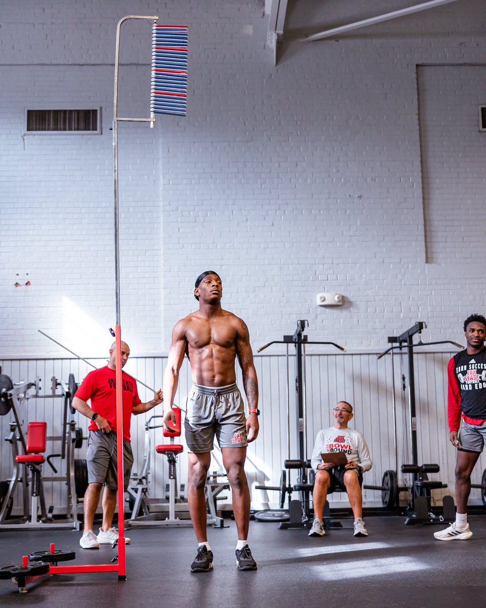 Larry(L₃)Worth tweet media