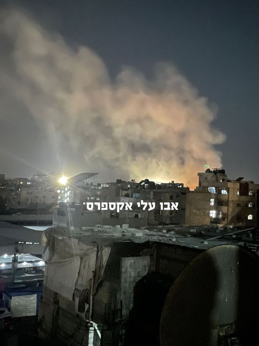 MoatAwesome_'s tweet photo. Palestinian media reports that the IOF recently attacked the home of the Mander Alfra family in the Yavna camp in the center of Rafah. https://t.co/FSKe2ccQqR