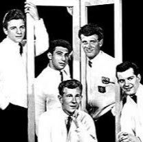 elsotaescala's tweet photo. #bersions
676.- #ScottKempner "(Just Like) Romeo and Juliet" -1992- (#FreddieGorman, #RobertHamiltonJr) #TheReflections -1964-
https://t.co/mIR1rHIbm9 https://t.co/jtvAkbLhkY