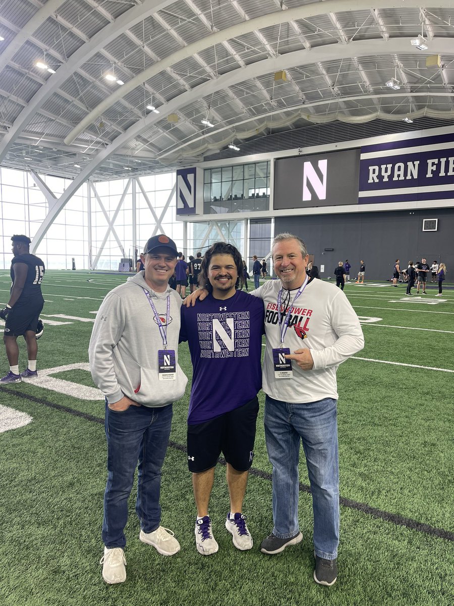 2027 DE/EDGE Sincere Harris on his Spring Practice visit to Northwestern today. We even got to catch up with 2019 IKE grad Eddie Munoz who is on his way to LA as a full time digital/film worker for the LA Chargers. Great day in Evanston! #FlyWithUs 🔴⚪️🏈🔥 @SincereHarris55