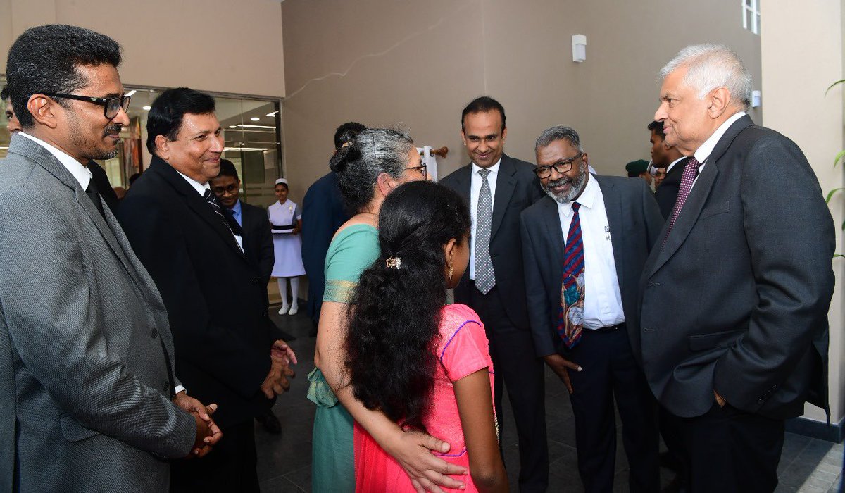 (1/2) The M.H. Omar Liver Care Center has officially opened its doors for health care services today, under the leadership of President Ranil Wickramasinghe and Minister of Health Dr. Ramesh Pathirana. Built with a generous donation of 2.5 billion rupees from Mr. Omar #livercare
