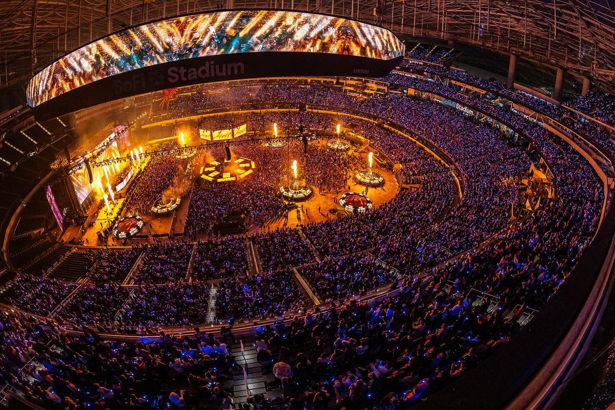 g2_structures's tweet image. 02.02-03.2023 | Illenium | SoFi Stadium, Inglewood, CA 
.
.
.
📸- @rukes