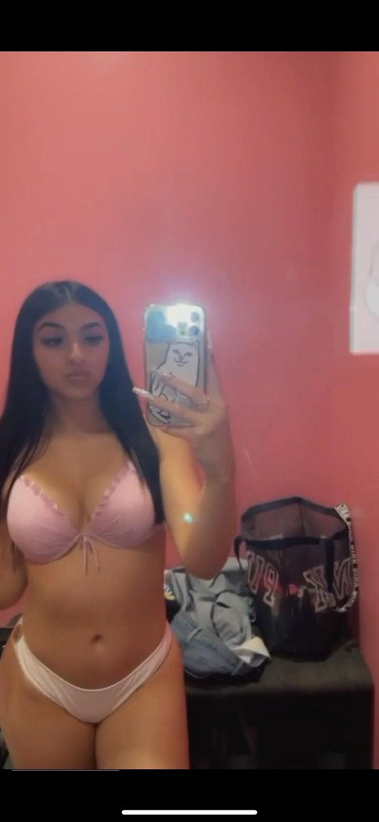 botnert23920's tweet photo. Bby.ayelen mega file all of her leaked pics 4$ cashapp lmk https://t.co/7u1EyFEuLA