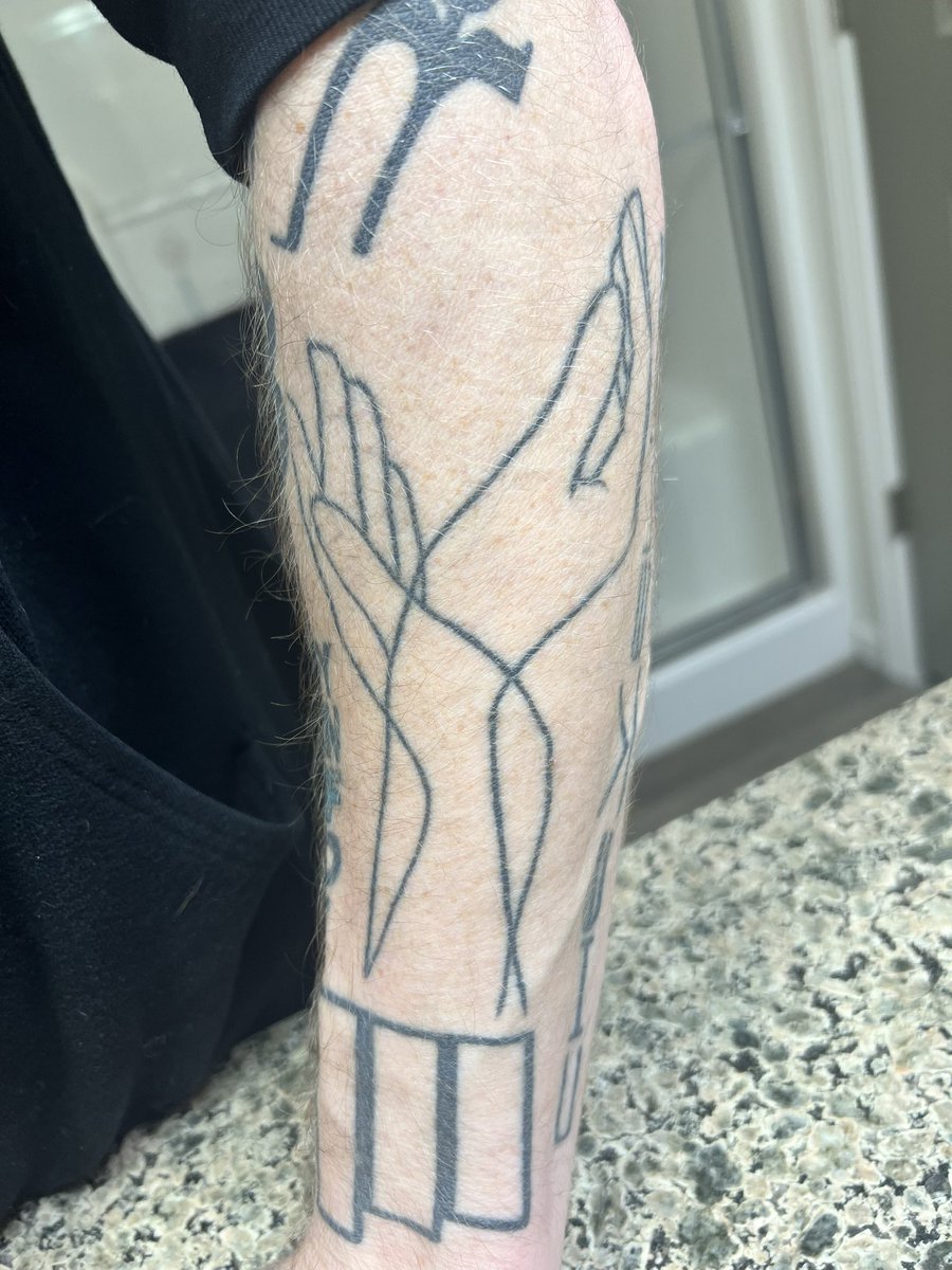 cujo_jb's tweet photo. @TooCloseToTouch Forever. https://t.co/Hu48UWqphe