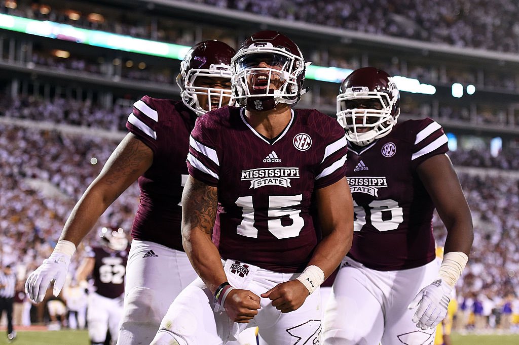 After an amazing conversation with @Jcoop50 and @Coach_Leb i’m blessed to receive my first SEC offer from Mississippi State University!! #AGTG @HailStateFB @millerjeff15 @BFND_Football @SWiltfong247 @MikeRoach247 @Perroni247