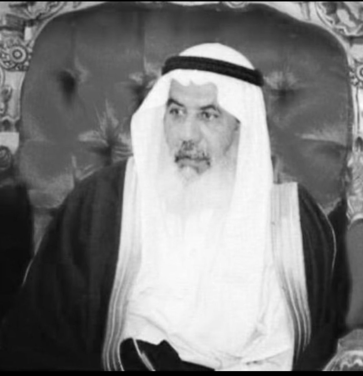 zaid_alodailah's tweet photo. إنا لله وإنا إليه لراجعون 
رحم الله طيب الذكر نقي النفس ورجل التواضع اتى وسيرته عطره ورحل وسيرته عطره 
  #شيخ_شمل_قبيلة_العضيلات الشيخ مسفر بن زايد العضيله أحمل في هذه الرسالة صادق العزاء والمواساة لأهله وذويه ولقبيلة مطير وان يلهمهم الله الصبر والسلوان https://t.co/SrfvMpunCl
