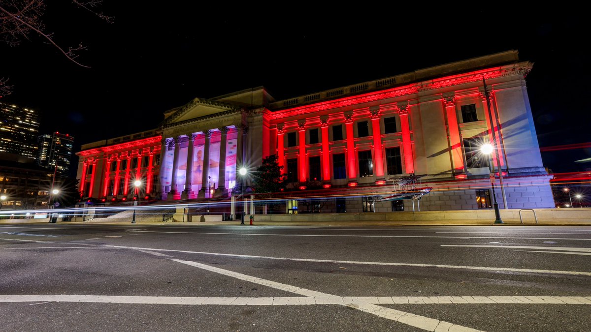 Painting the town red ❤️