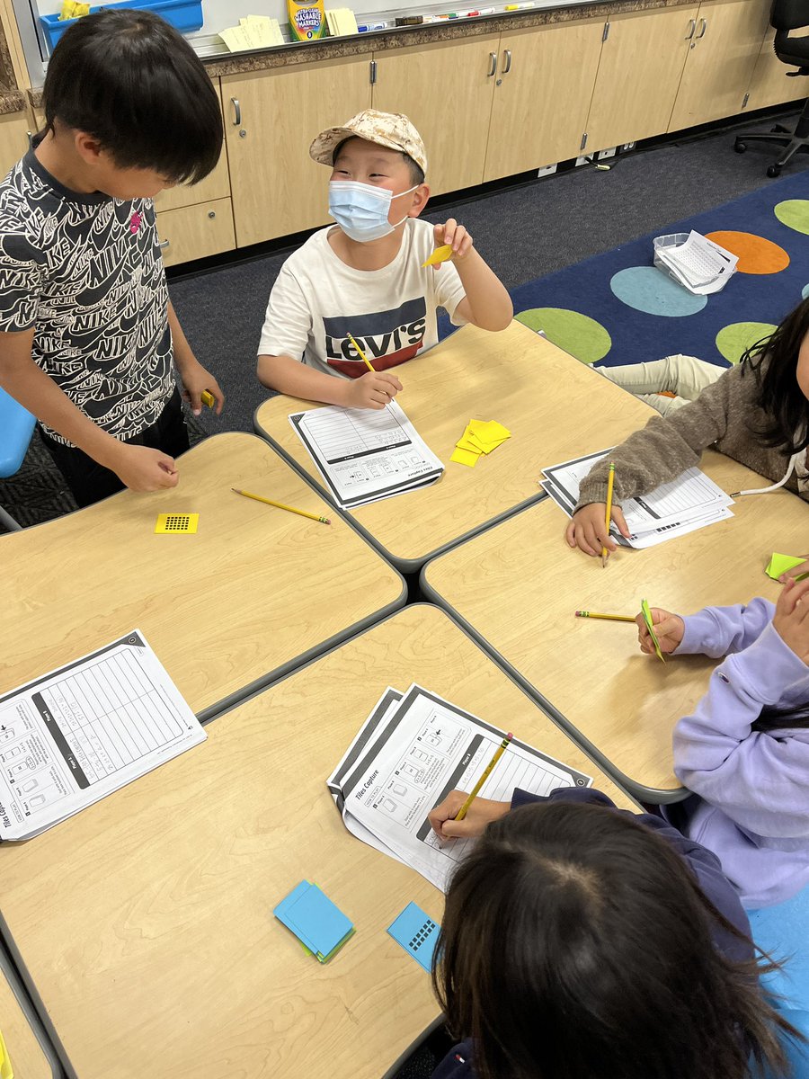 tatisilva1007's tweet image. Math rotations during #SpringLearning