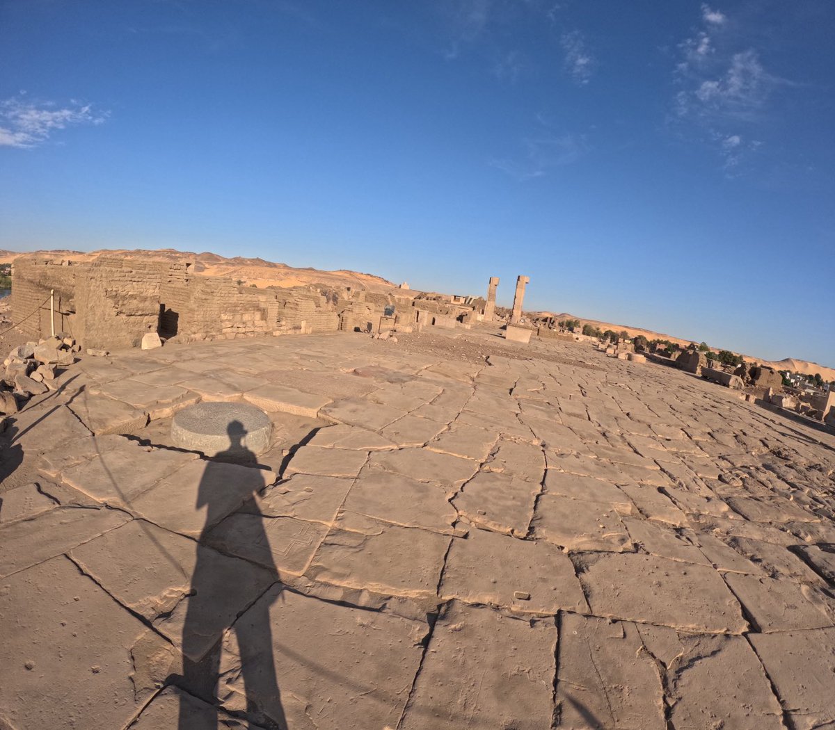 Schattenselfie im Chnumtempel auf #Elephantine #Ägypten