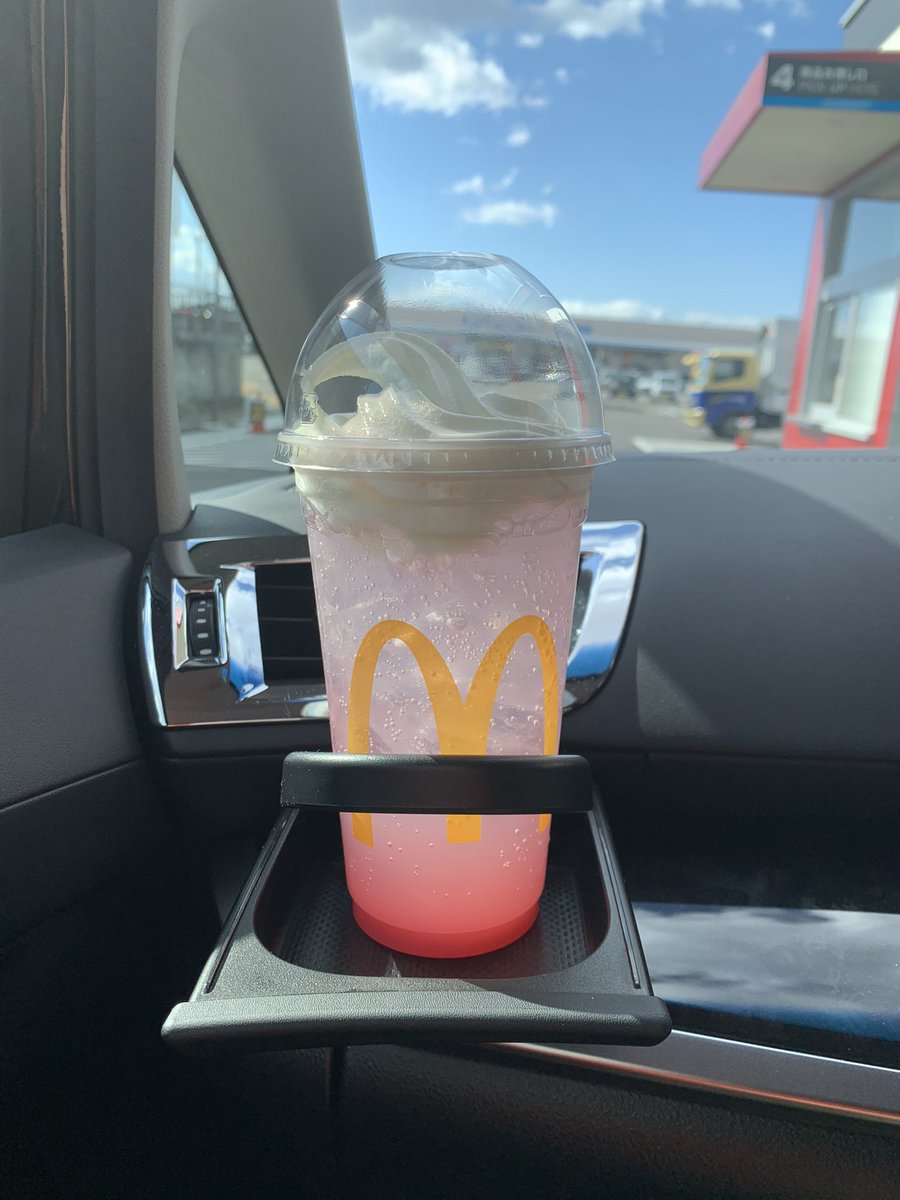 いちごヨーグルト食す