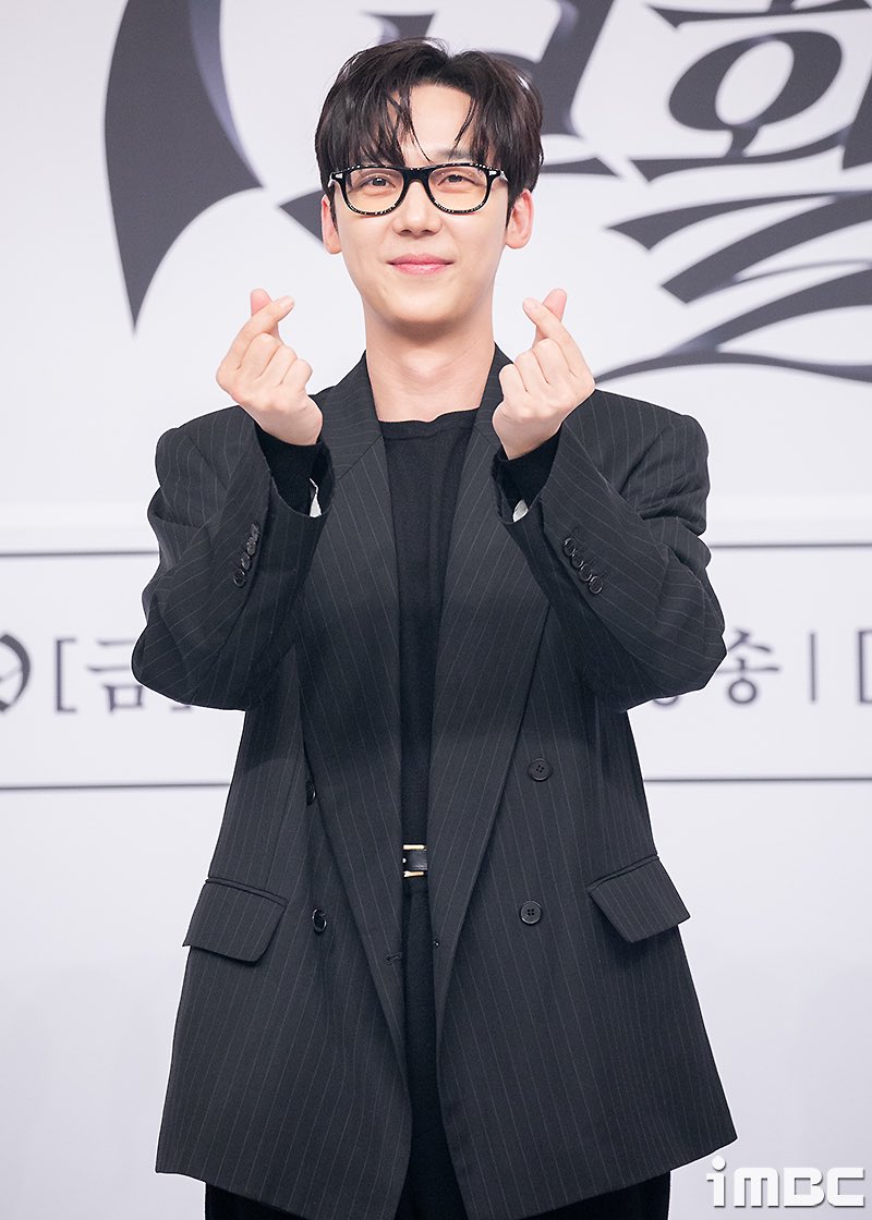 #7인의부활 제작발표회

하........미쳣다.......