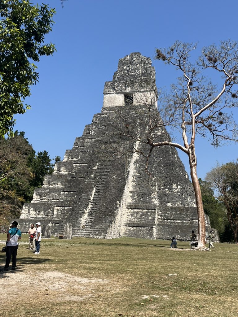 #ElGranJaguar en #Tikal es una visita muy agradable #VisitGuatemala
