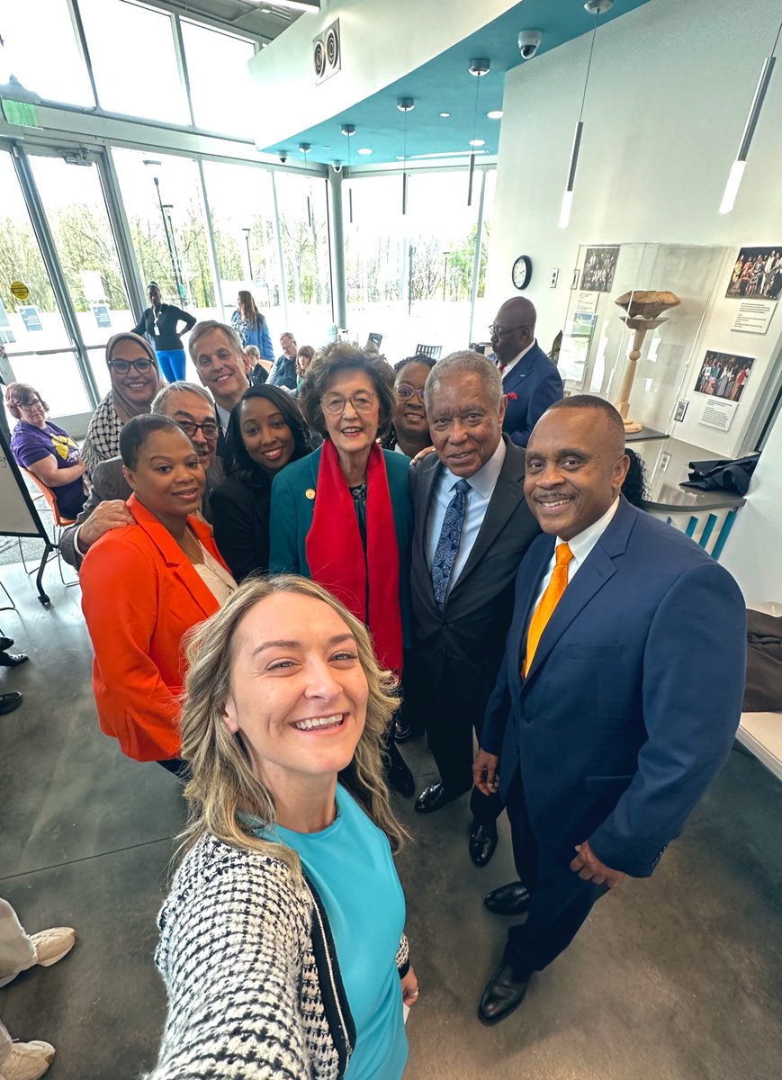 .5s with some of my favorite Democratic elected officials today!!! cc: @JoshStein_, @Elaine4NC, @electreives, @JessicaforNC, @DanBlueNC, @NidaAllam, & @GKButterfield! 🫶💪😤🗳️📲