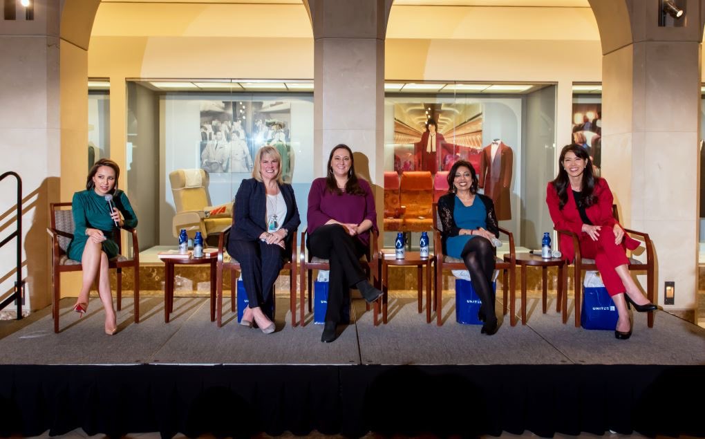 Grateful for my position @united where our team hosted a deeply insightful panel discussion with some incredible women in honor of #WomensHistoryMonth Thank you for sharing your wisdom @Auggiie69 @JuliaAnnKatz @MonicaGandhi9 @janellewang @annie54c @JoniBelknap @diaz_daniella_