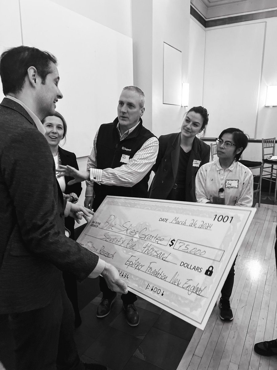 Kathryn Yang (@kathrynyangmd) on Twitter photo What a way to celebrate #epilepsyday - inspiring as always <a href="/DariusFakhari/">Darius Ebrahimi-Fakhari</a>! A huge congrats on winning the Blue Skies Pitch Contest <a href="/EpilepsyNE/">EpilepsyFoundationNE</a> Here’s to the ongoing dream of conquering #rarediseases and we all look forward to where this journey takes the team next <a href="/DEF_Lab_HMS/">Ebrahimi-Fakhari_Lab</a> What a way to celebrate #epilepsyday - inspiring as always <a href="/DariusFakhari/">Darius Ebrahimi-Fakhari</a>! A huge congrats on winning the Blue Skies Pitch Contest <a href="/EpilepsyNE/">EpilepsyFoundationNE</a> Here’s to the ongoing dream of conquering #rarediseases and we all look forward to where this journey takes the team next <a href="/DEF_Lab_HMS/">Ebrahimi-Fakhari_Lab</a>