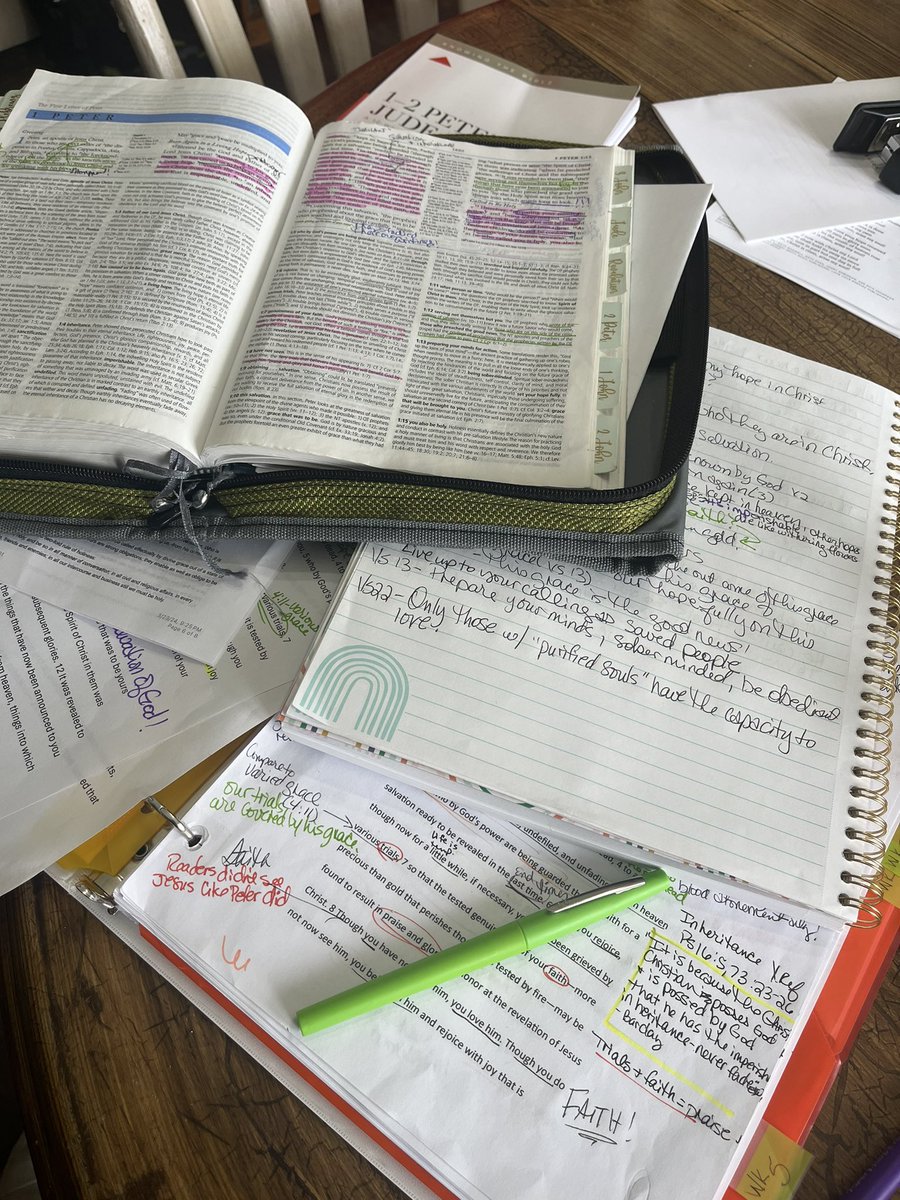 DanaBailey72's tweet image. Teaching 1 Peter to the sweetest group of ladies at my church. Examining the Word together is my favorite night of the week. #exegeticalstudy #1peter #worshipthrutrials