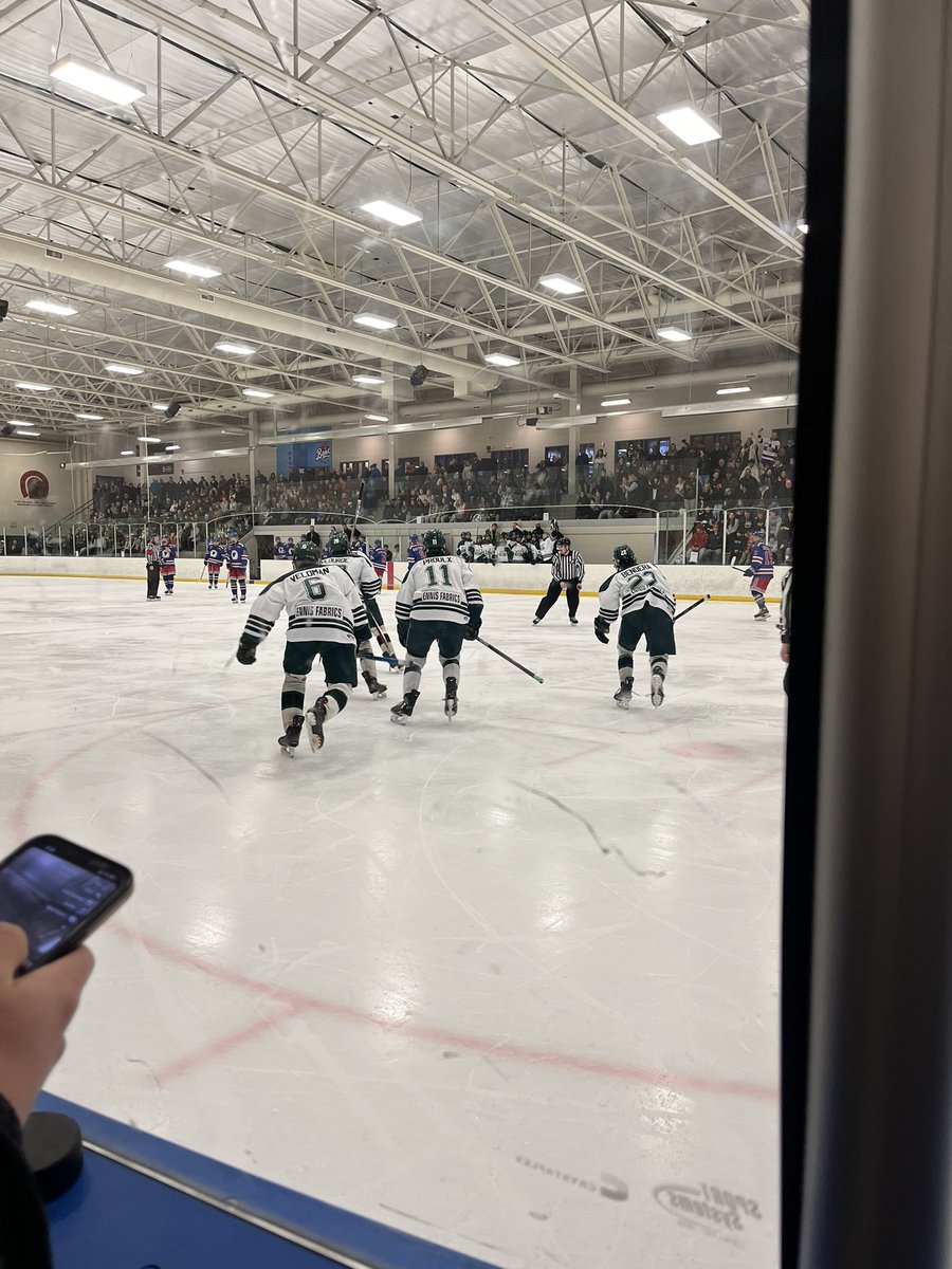 Kings take the lead 2-1 in Calgary