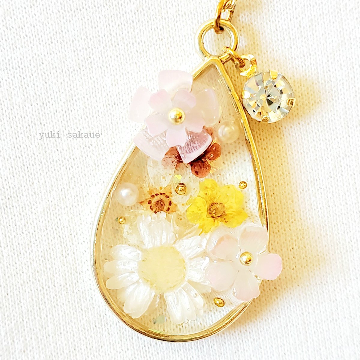 yuki_sakaue's tweet photo. 素敵な春が来ますように(°´ ˘ `°)♡〃

#桜の日 
#さくらの日 https://t.co/7OYLW0TVhT