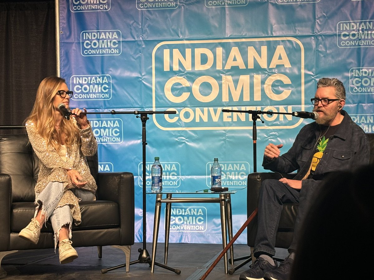 WhoElseButTrav's tweet photo. Loved the #psych panel and @psychologistpod so much, we got their autographs the next day. So glad we did. #indianacomicconvention #maggielawson #timothyomundson https://t.co/wnlhDwuh9J