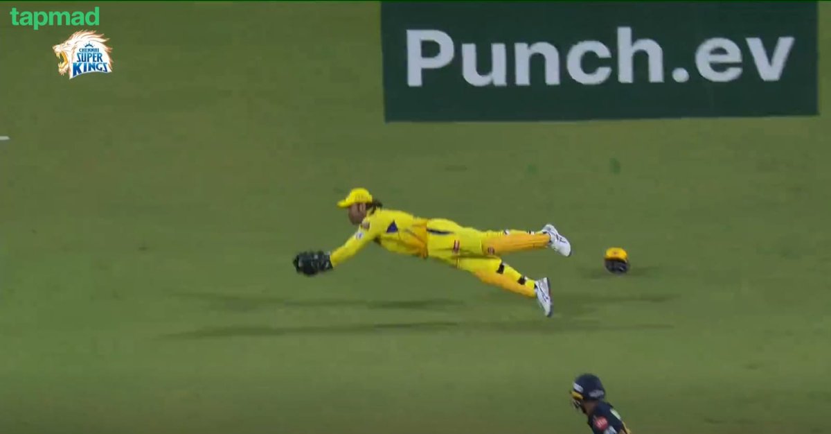 What a catch this was by MS Dhoni. He's still got it 🔥 #IPL2024