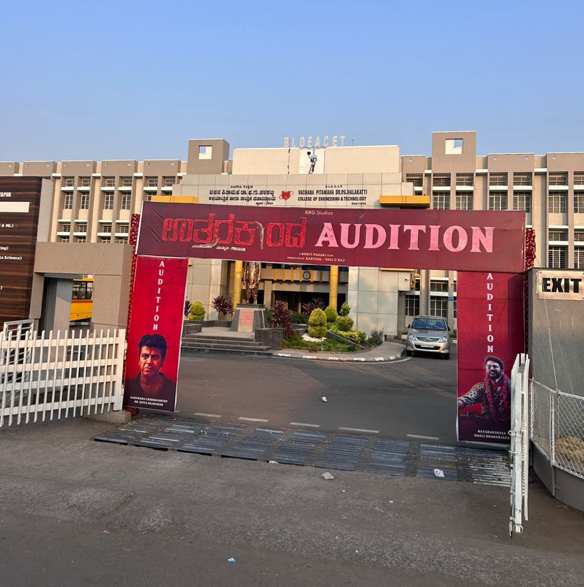 All set for today's #Uttarakaanda audition at ವಿಜಯಪುರ 🤩 #UKAuditionsChaalu @KRG_Studios @NimmaShivanna @Dhananjayaka @RohitPadaki @Karthik1423 @AdvaithaAmbara @rajakrishnan_mr @Ani_Anirudh1 @aanandaaudio @Uttarakaanda ⁦@KRG_Connects⁩