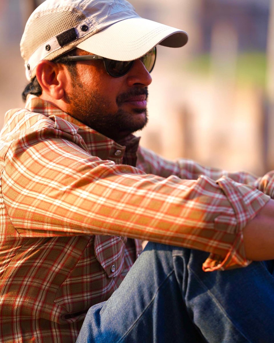 dop_bala's tweet photo. Life is simply a collection of memories, but memories are like star light... They live on Forever!! “Don’t be serious, Be happy”🤘 https://t.co/TT0C42hqxw