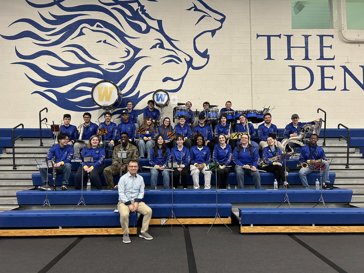 Iain_Moyer's tweet photo. #widenerweekend incredible turnout for Admitted Students Day…a solid show from Widener Color Guard…a fabulous performance by John Vanore + Abstract Truth #wideneruniversity https://t.co/Hvz12YI5o8