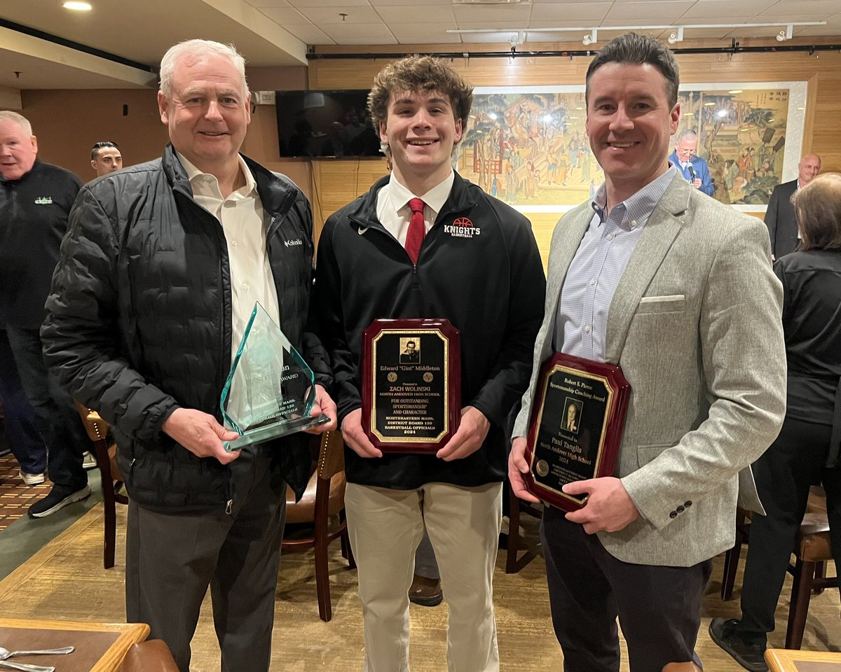 FennisDembo87's tweet photo. Huge night for this NA3 at the IAABO Board 130 banquet Congrats to @ZachWolinski Player of the Year, @NAKnightshoop Coach of the Year and the dinosaur on the left &amp; @rjnref were awarded the Presidents Award for the Commonwealth Motors Christmas Classic. Very humbled Thank You 🙏 https://t.co/obAaroYpzY