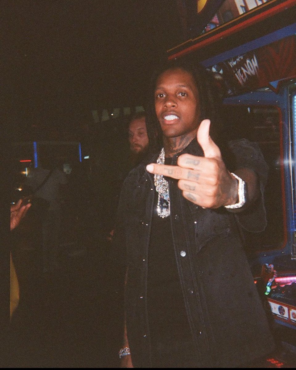 gangfr__otf's tweet photo. Patiently waiting for #LS4TS3 ❤️‍🩹❤️‍🩹 

@lildurk when you dropping?👀👀 

#lildurk #otf #oblock #LLKV #longlivekingvon #kingvon #longlivedthang #chicago https://t.co/dLwa6aRBUD