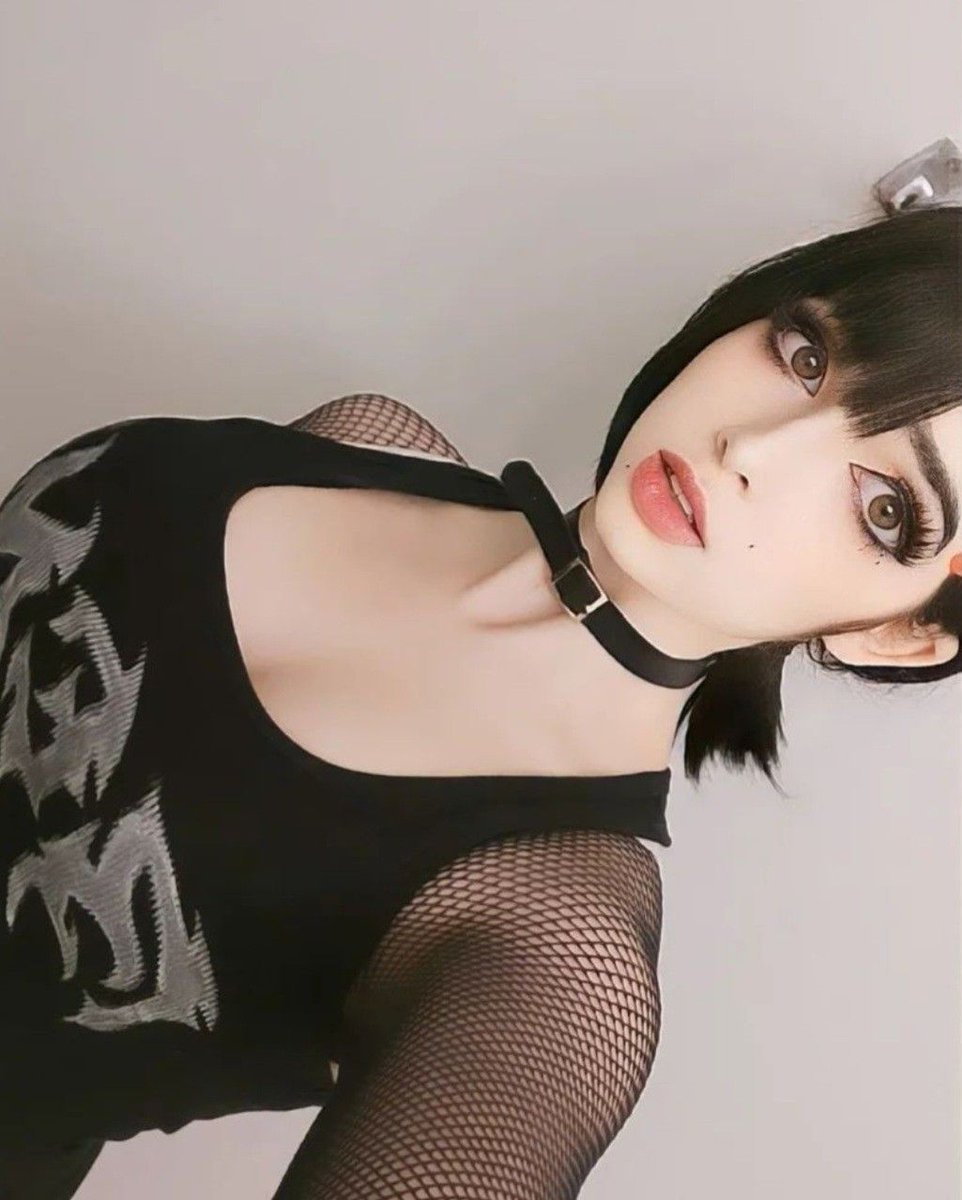 𝐹𝑥𝑐𝑘 𝑜𝑓𝑓 𝑙𝑜𝑜𝑠𝑒𝑟, 𝑀𝑦 𝐵𝑜𝑦𝑓𝑟𝑖𝑒𝑛𝑑 𝑖𝑠 𝑎𝑡 𝑡ℎ𝑒 ℎ𝑜𝑠𝑝𝑖𝑡𝑎𝑙 𝑎𝑛𝑑 𝑖 𝑛𝑒𝑒𝑑 𝑡𝑜 𝑝𝑎𝑦 𝑡ℎ𝑜𝑠𝑒 𝑏𝑖𝑙𝑙𝑠... ♥︎~
-
-
[𝕂𝕚𝕟𝕜𝕤 𝕒𝕟𝕕 𝔻ℕ𝕀]