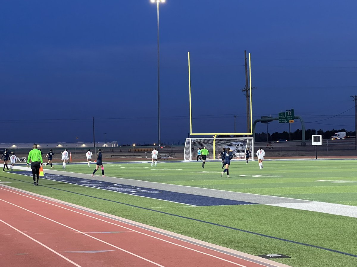 Congratulations @DVHSWSoccer on your Bi-District Championship win! Way to go girls! #LeadershipMatters #OFOD #THEDISTRICT #ForgeTheFuture @DVHSYISD @YsletaISD @IvanCedilloYISD @ContrerasDVOFOD @YISDAthletics1