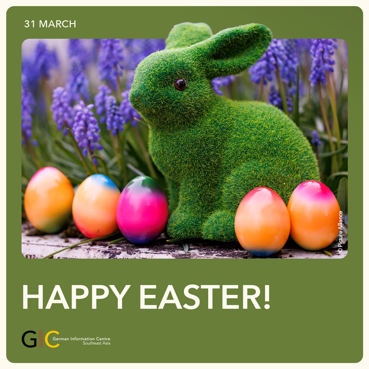 🐰 The whole GIC team wishes you a very happy Easter Holiday! Do you celebrate Easter and if so, how?🐣 In 🇩🇪, the best-known traditions are the colouring of eggs, a cake in the shape of a 🐑and the Easter bunny, who brings presents on Easter Sunday 🐰🎁 #EasterDay