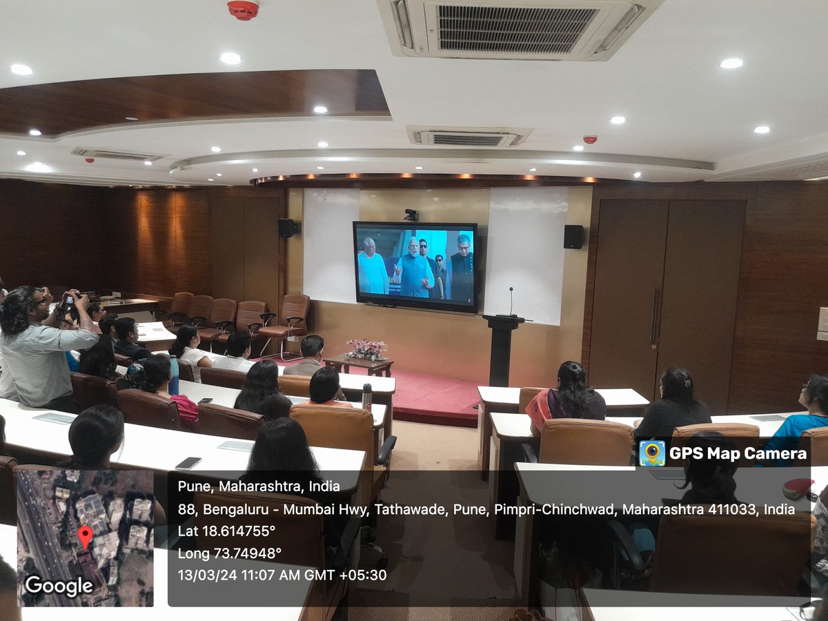 DpuGbsrc's tweet image. India&apos;s Techade - Chips for Viksit Bharat event highlights India&apos;s push towards AI, semiconductor design, and quantum computing. Hon&apos;ble Prime Minister Narendra Modi emphasized a collaborative approach for India&apos;s tech future. 

#Techade #ChipsForViksitBharat #IndiaTechFuture