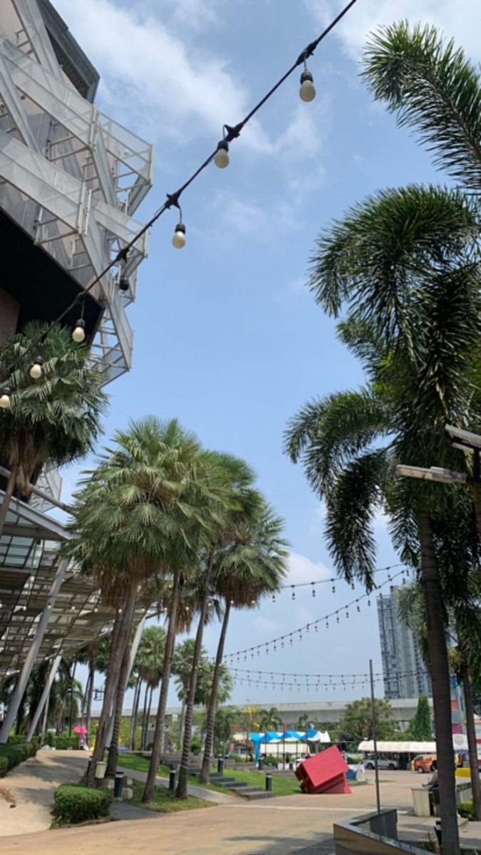 laura_kan77's tweet photo. อยู่ขอนแก่นเฉย #ขอนเเก่น https://t.co/TMwmhYqFHN