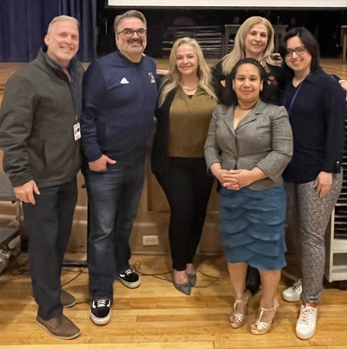 Lucy Demikoff tweet media