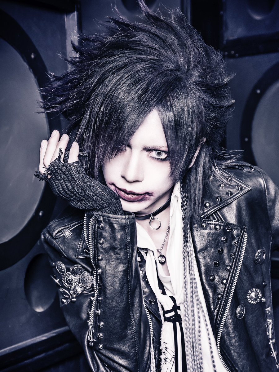 SuganumaPhoto's tweet image. WORKS : RAZOR  (@RAZOR_official_)

「INTENSITY」
アー写 撮影📷 -1

Vo.猟牙  Gt.剣  Gt.衍龍 

RAZOR 14th Single
2024.4.30 Release 

#RAZOR #INTENSITY 
#アー写 
#TSphotos #TSフォト #TSワークス