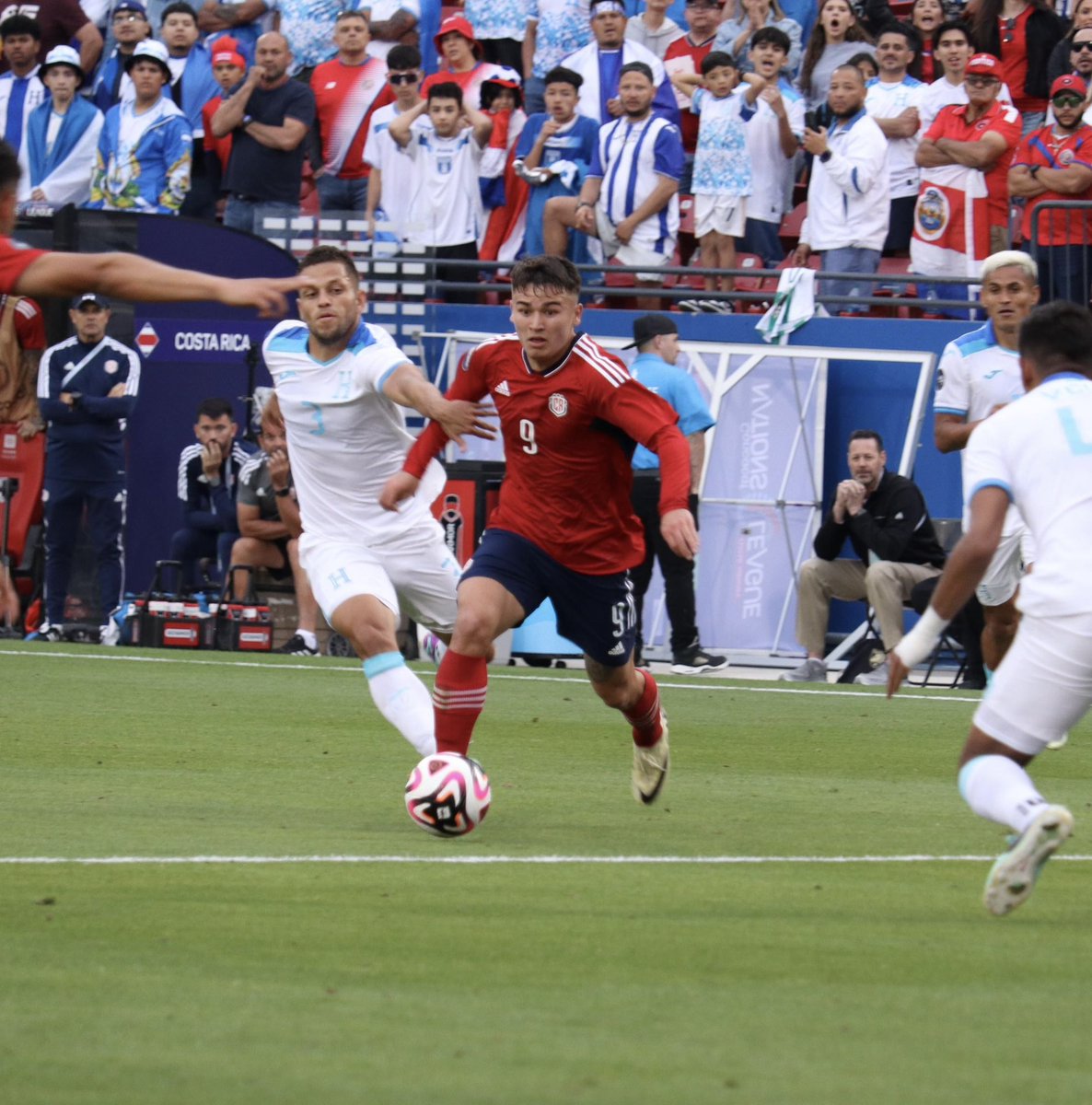 KevinJimenezCR's tweet photo. ¡GOOOOOOOOOOOOOOOOOOOOOOOOOOL DE MANFRED UGALDE! 🇨🇷

COSTA RICA 1-0 ARGENTINA EN 35 MIN https://t.co/3jtReruWti