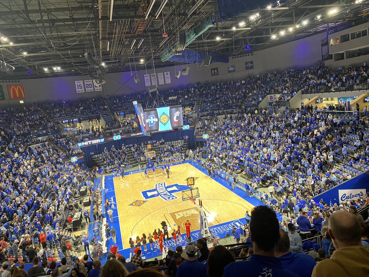 chancock_24's tweet photo. #MarchOn #nitfinalfour https://t.co/wqE0lYEOsV