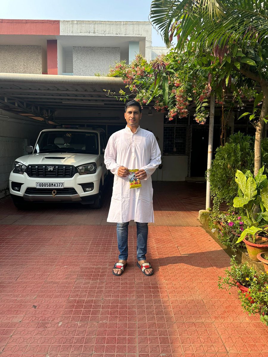 Prateek Singh tweet media