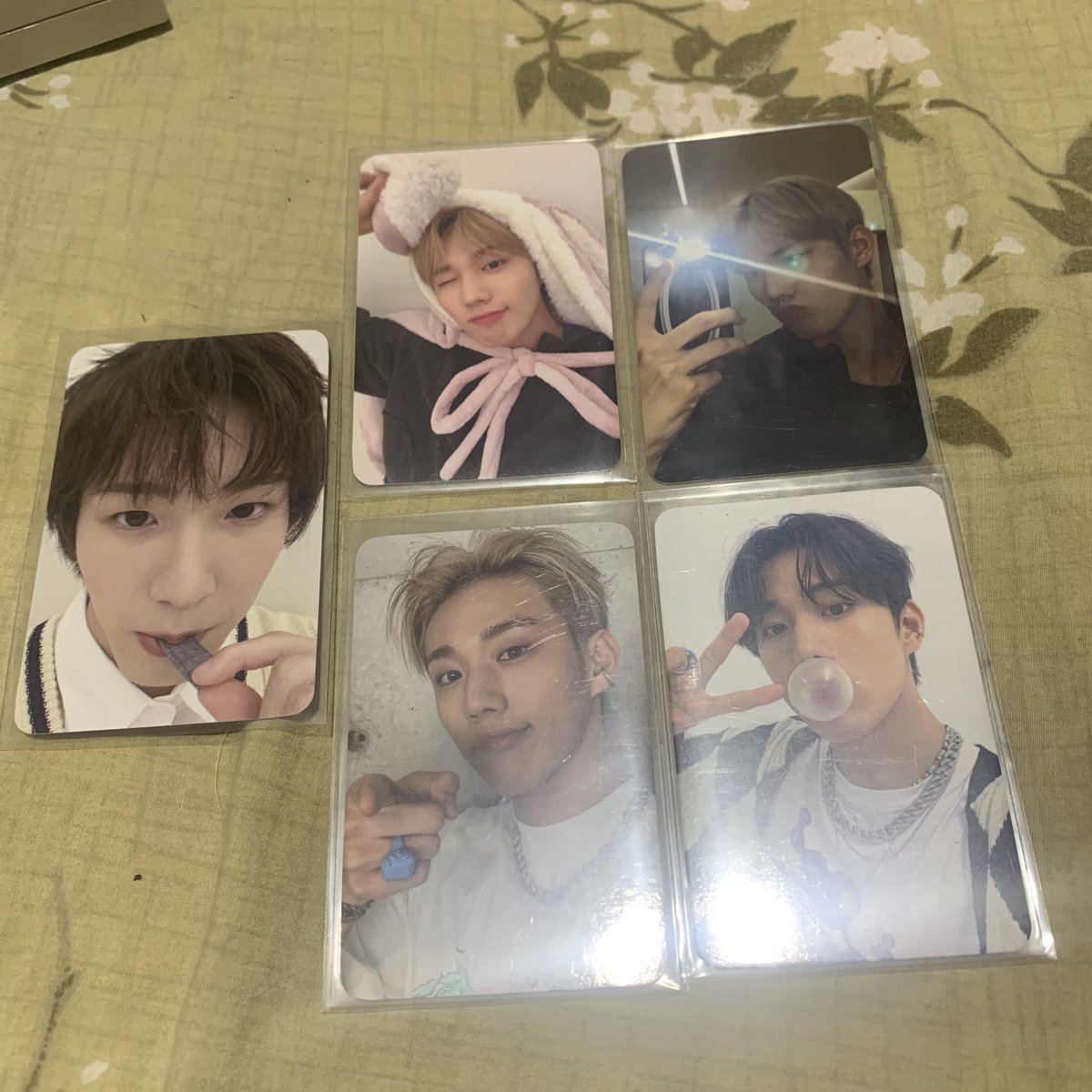 wts lfb ph p1harmony intak pobs & pcs — ☻ all mint condition & onhand — ☻ ₱2,500 for set + pf & lsf — ☻ free soul bbg pc for set taker dop: payo only can host hatian, can ship to diff addys :) help rt, super need the fund lang!